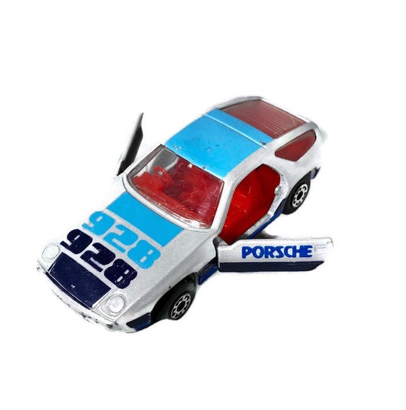 1979 matchbox porsche 928