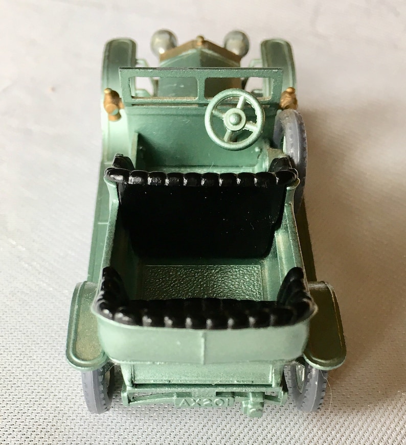 Scale 1:43 Matchbox Lesney Made in England Lesney issued 1961 Models-of-Yesteryear Silver-Ghost 1907 #15 Rolls-Royce