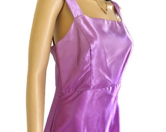 Bridal&#39;s Original Women&#39;s size 8, Bridesmaid Dress, Beautiful Lavender to purple Dress, Formal satin look dress, Nadine Dress