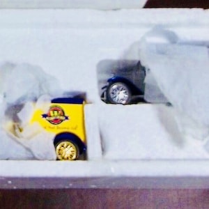 Matchbox Collectibles set of Two,  part of the Great American Micro Breweries II Collection MGB09/B-M 1:64 scale  KILLER DEAL