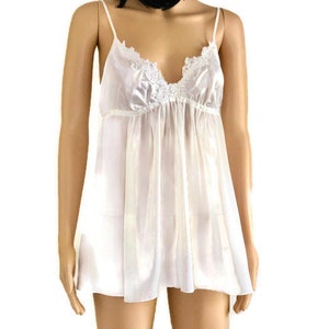 Vintage Linea Donatella, Women&#39;s size Small,  White Chamise Slip Dress, Lace neckline, sequin and pearl accents, Excellent vintage condition