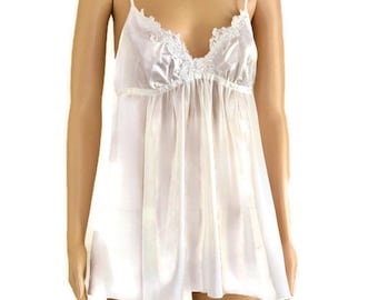 Vintage Linea Donatella, Women&#39;s size Small,  White Chamise Slip Dress, Lace neckline, sequin and pearl accents, Excellent vintage condition