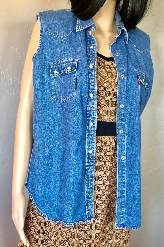 Vintage Levi's Womans Vest Size Large 