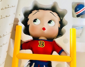 Vintage Betty Boop, &quot;Cheer Leader&quot; Collector Figurine, Danbury Mint, Sculpted by Syd Hap in 1998, Porcelain Hand Painted Doll 17&quot; Tall