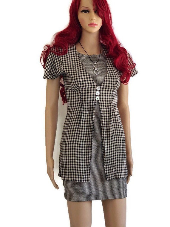 fitted gingham dress