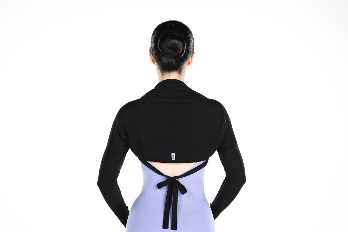 Dance Shrug / Ballet Shrug / Dancer Gifts / Ballet Gifts / Beach Cover