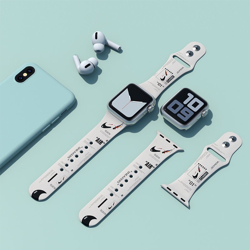 polar touch screen watch