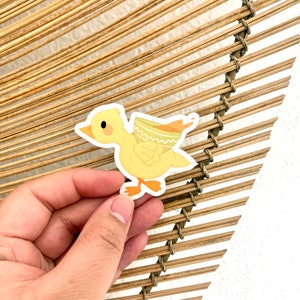 Pegatina de vinilo con forma de patito de sopa Dumpling: apta para lavavajillas y resistente a la intemperie: regalo para amantes de las aves, planificadores para portátiles y botellas de agua