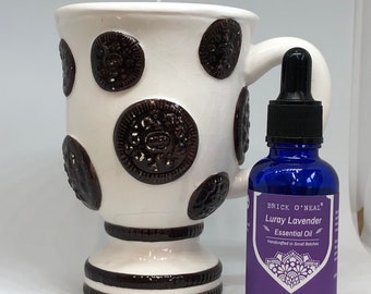 Candle:OREO Style Lavender Scent w/1oz Vintage Luray Essential Oil