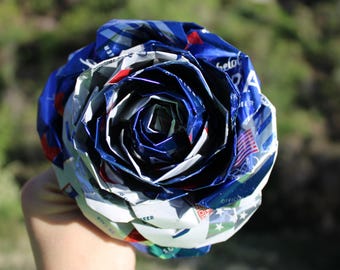 Recycelte Michelob Dose Rose - Upcycled Aluminium Flowers
