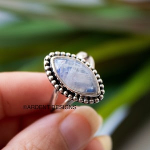 Moonstone Ring Sterling Silver Dainty Everyday wear ring, Stacking ring, Birthday gift for her, Minimalist ring, gift for daughter