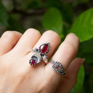 Granatring: Sterlingsilver med födelsesten i januari, boho-smycken