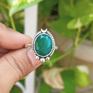 Emerald Ring, Sterling Silver Emerald Ring, Stacking Ring, Twisted Band Ring, Boho Ring, May Birthstone Ring, Promise Ring, Engagement Ring