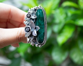 Handmade Floral Sterling Silver Emerald Ring: Botanical Statement Jewelry