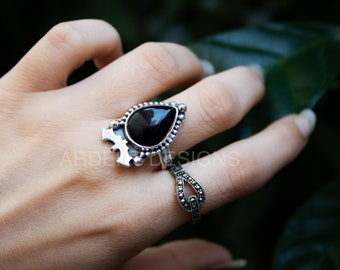 Anello in onice nera in argento sterling, anello di Halloween, anello con gemma di onice nera, anello da strega, stile boho, gioielli di Halloween, anello pipistrello, anello spettrale