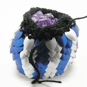 Scale Maille Dice Bag image 4