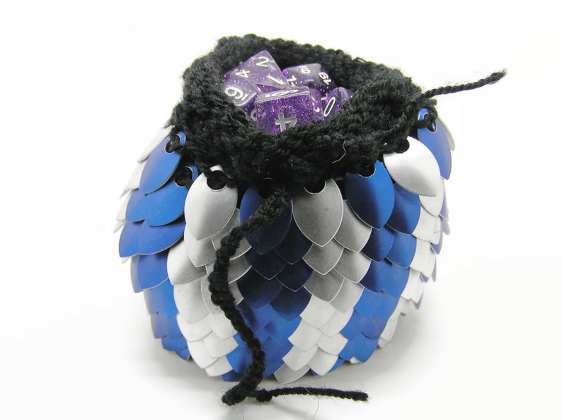 Scale Maille Dice Bag image 4