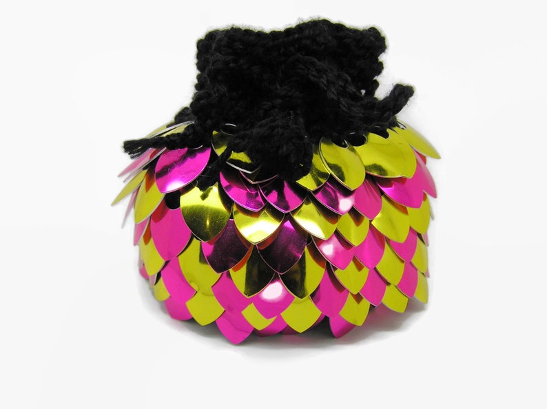 Scale Maille Dice Bag image 8