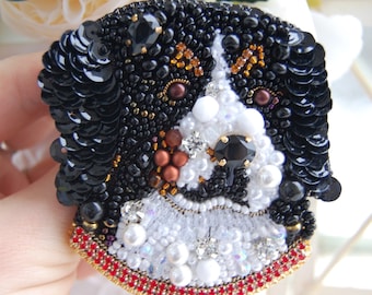 Custom made pet brooch, dog brooch,beaded brooch, beagle brooch, bead embroidered, pet portrait, pet jewelry, dog pin, german stepherd