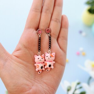 Cat earrings- Quirky cat earrings-Crazy cat lady gift-Gift for her-Kawaii cat earrings-Cat mom-Cat lover gift-Cat earrings-Cat gift- Jewelry