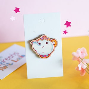 Teapot Pin- Kawaii Pin- Cute Pins- Kawaii wood Pins-Teapot art-Pins and brooches- Pins for Boards-Pins for Bags-Wood brooch-Tea gift for her