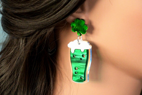 Orecchini Pendenti Per San Patrizio Con Perline Verdi - Trifoglio, Boccale Di Birra E Leprechaun - Fatti A Mano, Ipoallergenici, Regalo Divertente Per Donne