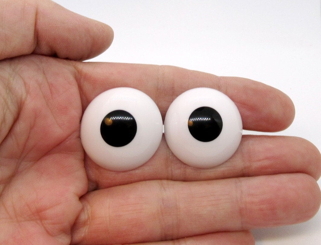 Cute Plastic Eyes for Toys. Looks and different moods 22323069 PNG