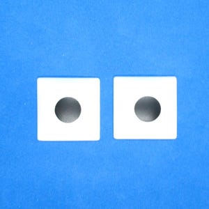 Large square eyes - 25 x 25mm with 10mm pupil - funny eyes - Puppet eyes - supplies - toy eyes