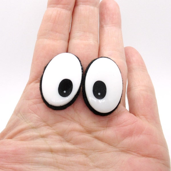 30mm x 20mm Plastic oval safety eyes - 1 pair puppet eyes - plastic eyes - oval comic eyes - fun eyes - black and white eyes