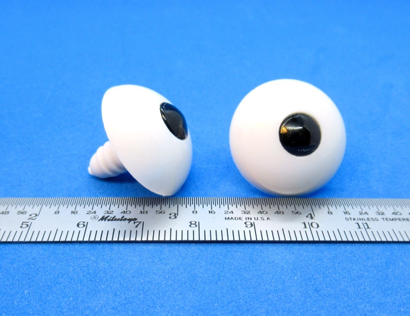 Rechercher les fabricants des Eye Puppet produits de qualité supérieure Eye  Puppet sur Alibaba.com