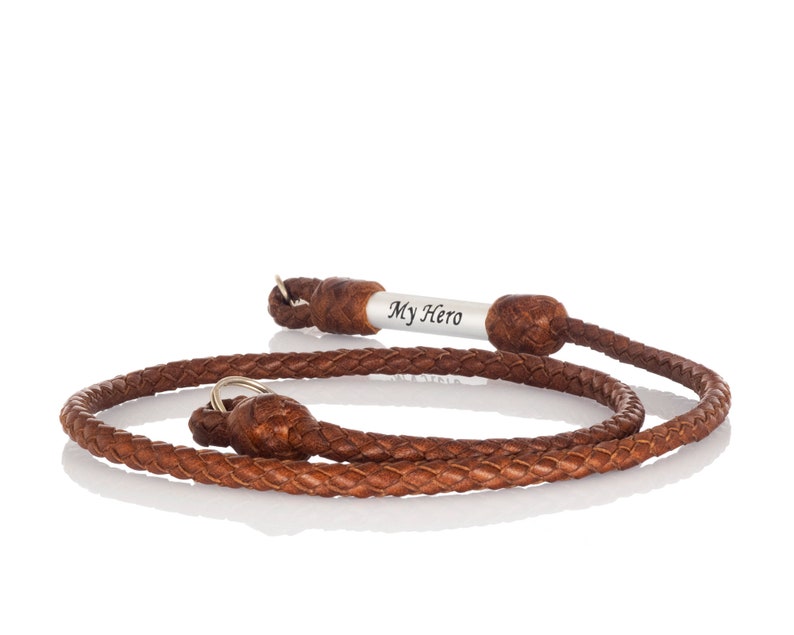 Custom leather name engraved keychain gift