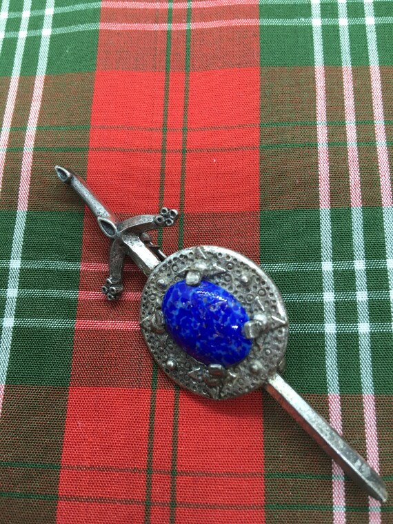unusual kilt pins