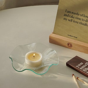 Ruffle Dish - Minimale esthetische ijdelheid sieraden schotel duidelijk golvende Trinket houder cadeau voor haar esthetische kamer decoratieve theelicht kaars houder