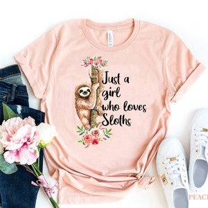ナマケモノが大好きな女の子、かわいい動物のTシャツ、怠け者の女の子、ナマケモノ好きへのギフト、かわいい動物のTシャツ、面白いナマケモノのシャツ、ナマケモノのTシャツ、お母さんへのギフト