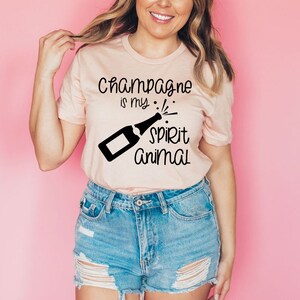 Bluza z kapturem Champagne Is My Spirit Animal, Koszulka Champage, Życie Champagne, Prezent dla Miłośnika Szampana, Zabawne Cytaty Modowe, Damska Koszulka Szampan