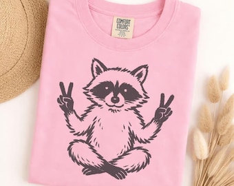 Comfort Colors Raccoon Peace Sign T-shirt, Groovy Trash Panda Tee, Funny Animal Lover Gift, Retro Wildlife Graphic Shirt, Hippie Vibe