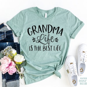 Grandma Life is the Best Life Shirt, Grandma Life Tee, Grandma to Be Shirt, Grandma Gift, Pregnancy Announcement, Christmas Gift for Grandma