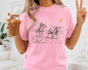 Comfort Colors Western Longhorn Cowboy Graphic Tshirt, Texas Ranch Rodeo Tee, Vintage Country Bull Shirt, Rustic Western Gift Top