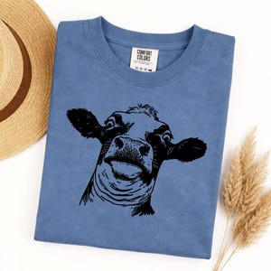 Comfort Colors Funny Cow T-Shirt, Goofy Cow Graphic Tee, Farm Animal Lover Gift, Unique Cattle Shirt, Womens Mens Comfort Colors Tee