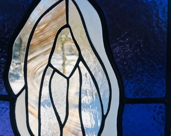 stained glass window, "vulva" transparent/purple