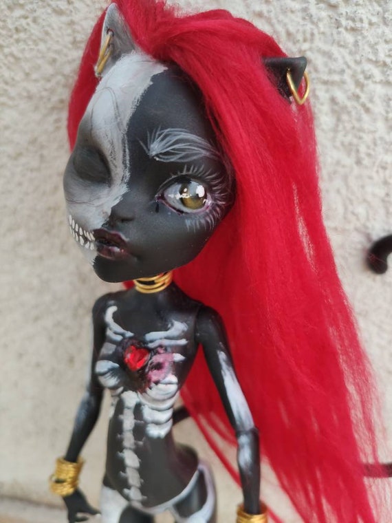 kitty noir monster high doll