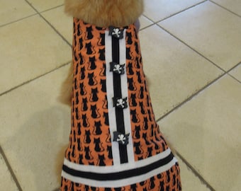 Pet clothing for cats and small dogs: Orange and black cotton dress (Unisex halloween)