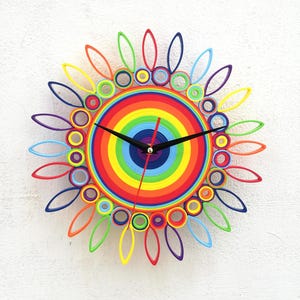Orologio da Parete, Decor Arcobaleno, Orologio in Carta, Arredo Handmade, Orologi da Parete Unici, Orologio Arcobaleno Handmade
