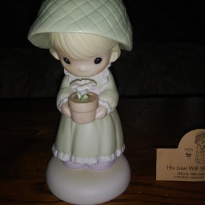 Precious Moments, 1989 Commemorative Figure, &quot;His Love Will Shine On You&quot;
