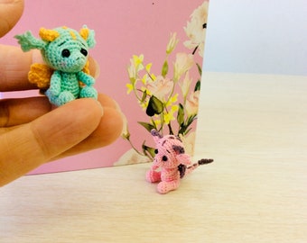 Tiny dragon, miniature dragon, micro crochet, Amigurumi, pocket dragon