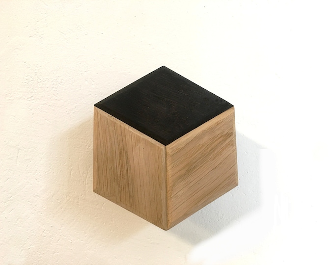 Hexagonal geometric coat hook - oak wood coat rack - made in France