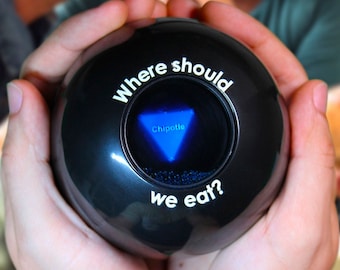 Custom Magic 8-Ball • 20 personalisierte Antworten • Werden Sie kreativ mit Orten zum Essen/Erwachsenen Spiele/Inside Witze • Wahrsagerei Kristallkugel