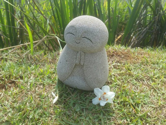 Little Buddha Jizo Sculpture Cinza | Etsy