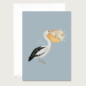 Biglietto di auguri "Pellicano - pesce pescato per te" G_25 - Biglietto pieghevole per un compleanno | Illustrazione | Fiori | Acquerello || CUORE E CARTA