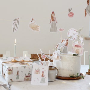Set per feste grande "Princess" | Set di decorazioni per feste, compleanno per bambini, festa a tema, cake topper, ghirlande, inviti, carta da regalo | CUORE e CARTA